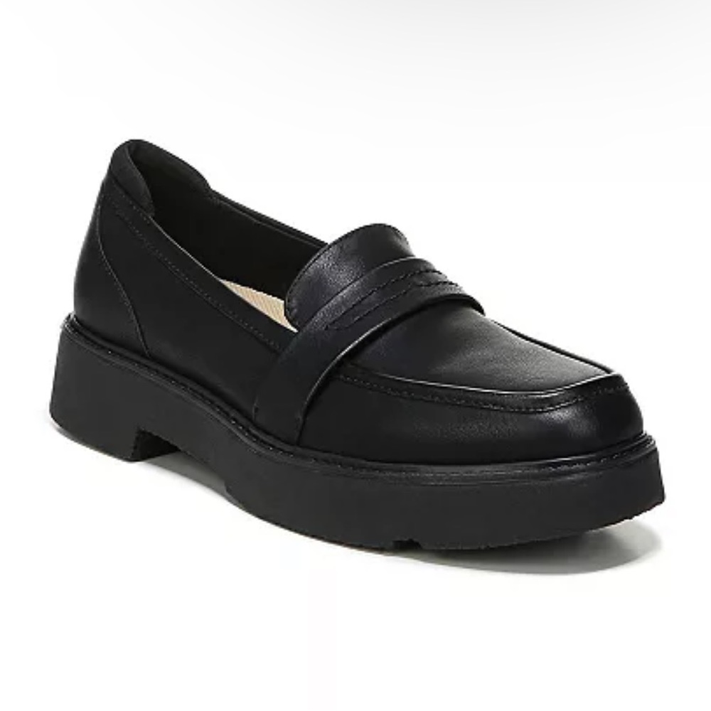 Dr Scholl’s vibrant loafer